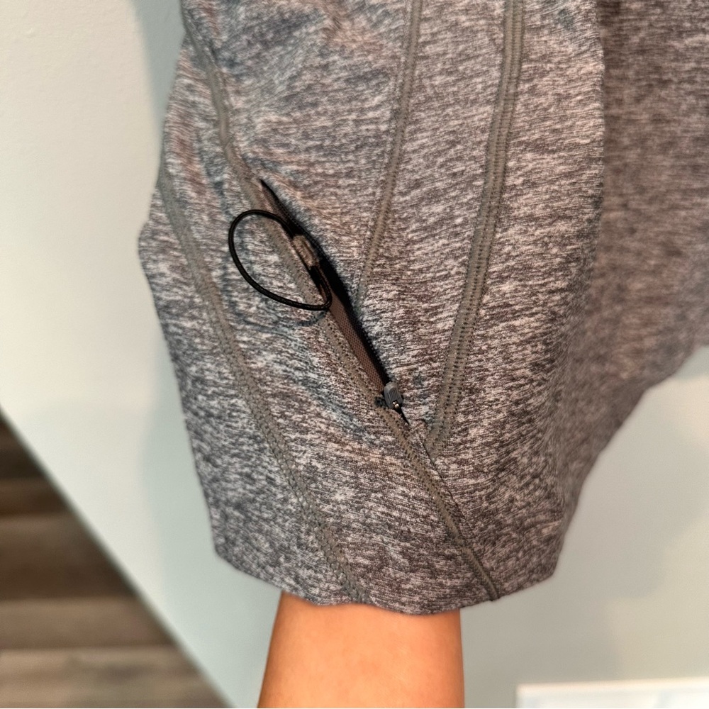 ATHLETA Pacifica Illume UPF Fitted Tank Heather Gray Swim Performance Active Gym - Picture 4 of 13
